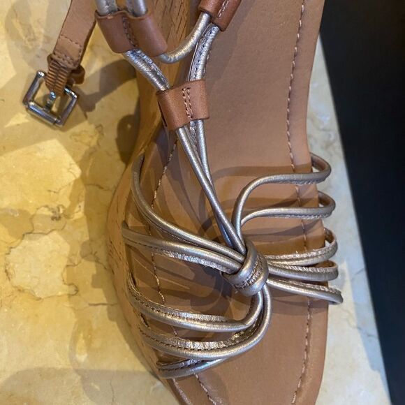 Coach platform Giorgiano Sandal with cork heel - size 10B - Picture 6 of 11